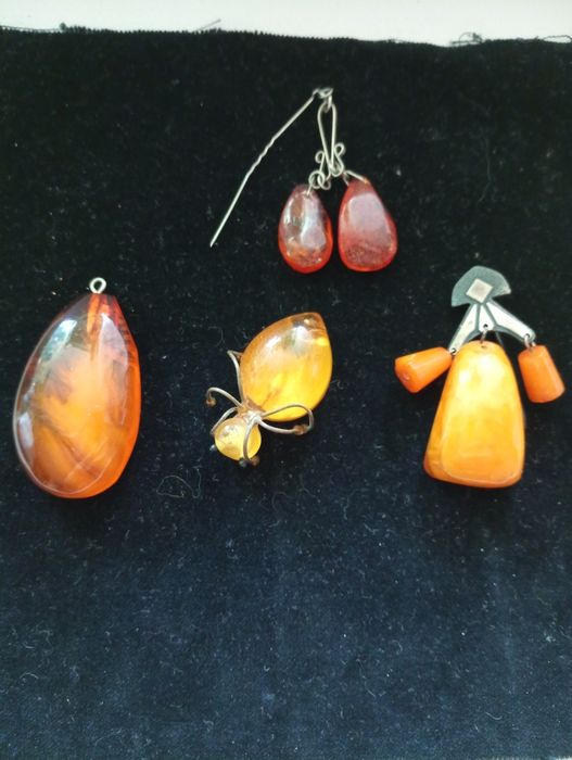 Ювелирные изделия из янтаря