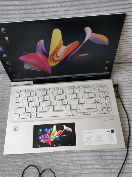 Laptop Asus vivobook s15 model s532f 16gb do naprawy