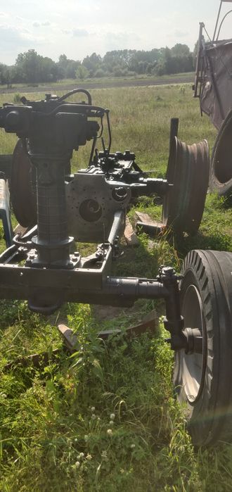 КПП, задній міст, рама, промежутка, диски МТЗ 80