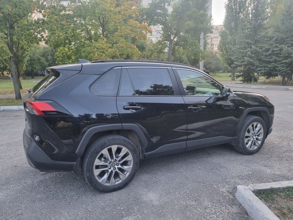 Toyota Rav4 2019 xle premium