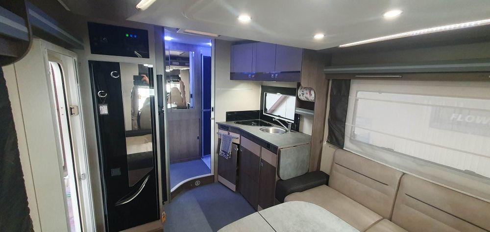 Kamper 4 osobowy Chausson 400 zl doba