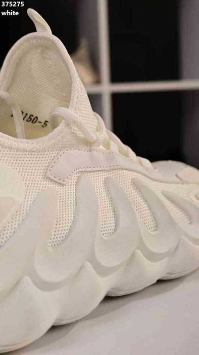 Кросівки унісекс