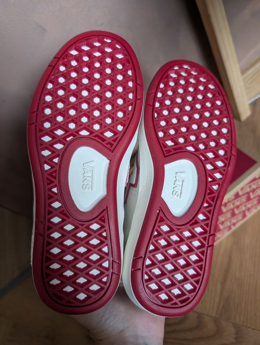 Trampki Vans Lowland CC Marshmallow nowe 35r.
