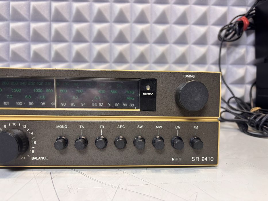 Amplituner RFT ROBOTRON SR 2410