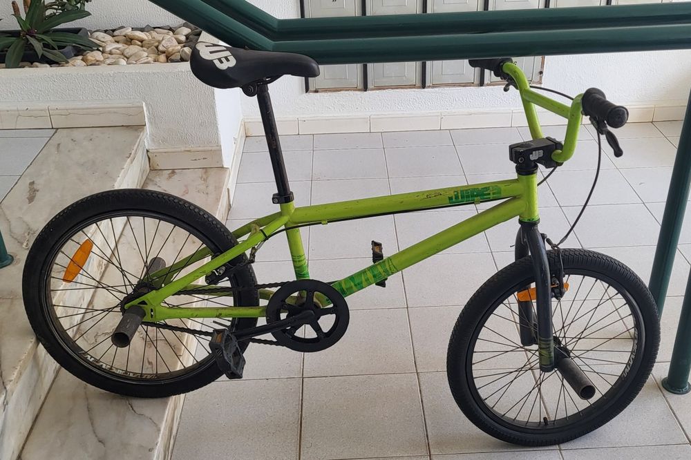 Bicicletas criança e adultos