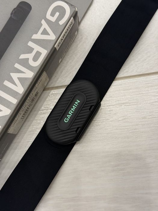 Пульсометр жіночий garmin hrm-fit