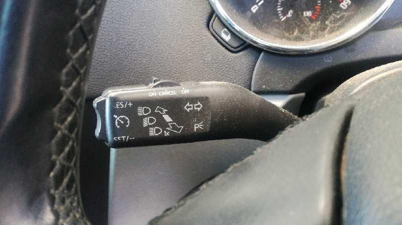 Comandos Dos Piscas Skoda Yeti 5L2009