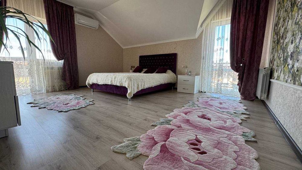 Продаж 2 поверхового будинку з гаражем і ділянкою 16сот (Біла Криниця)