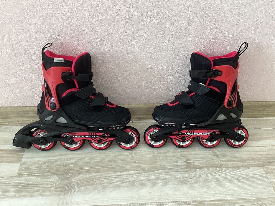 Дитячі роликові ковзани. Розмір регулюється (21-23 см/33-36.5 розмір)