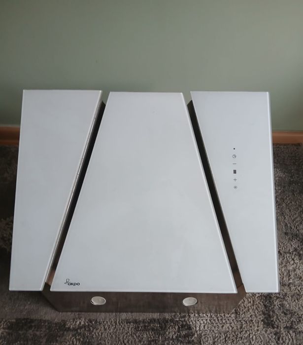 Okap kuchenny Akpo na pilota biało srebrny