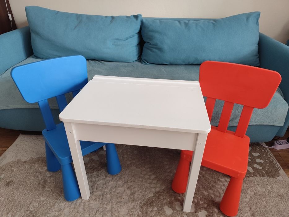 Biuro IKEA Sundvik z 2 krzesełkami Mamut