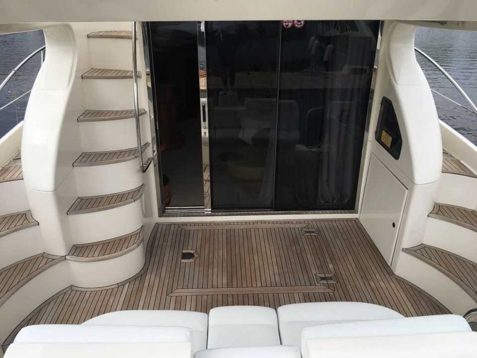 Продам яхту Azimut 46E 2007