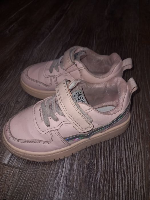 Кросівки 27 р, ціна за 2 пари