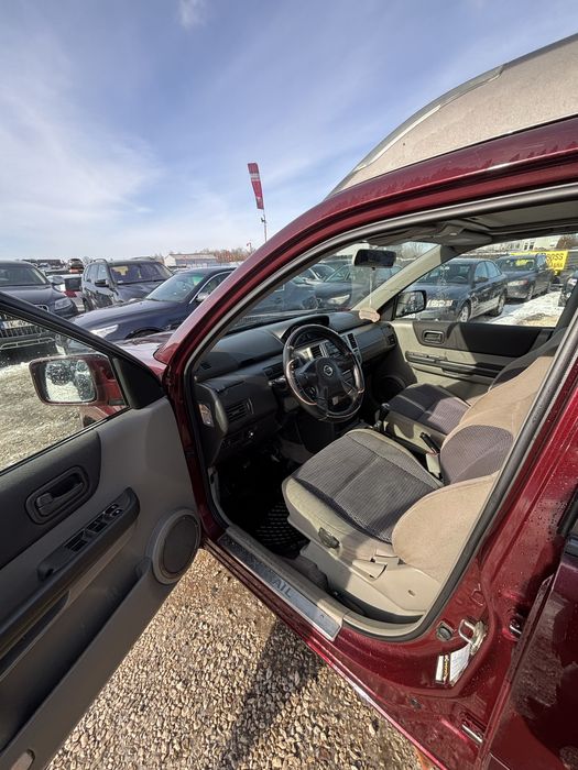 Na Sprzedaż Nissan X-Trail 2.0LPG/4x4/panirama/zadbany/alusy/zamiana