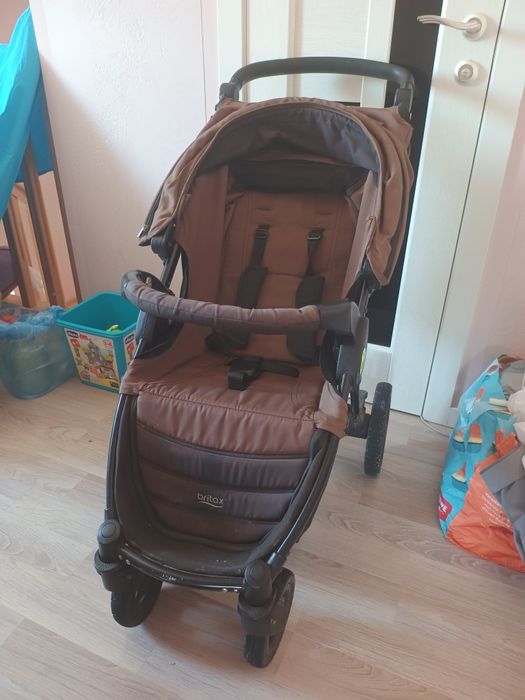 Коляска, візок  britax b-motion