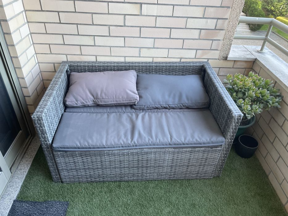 Vendo sofa/mesa de jardim