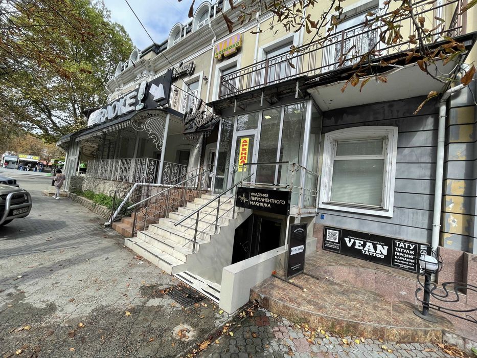 Центр 20м от Соборной 76м ремонт цена 60 тыс. у.е.