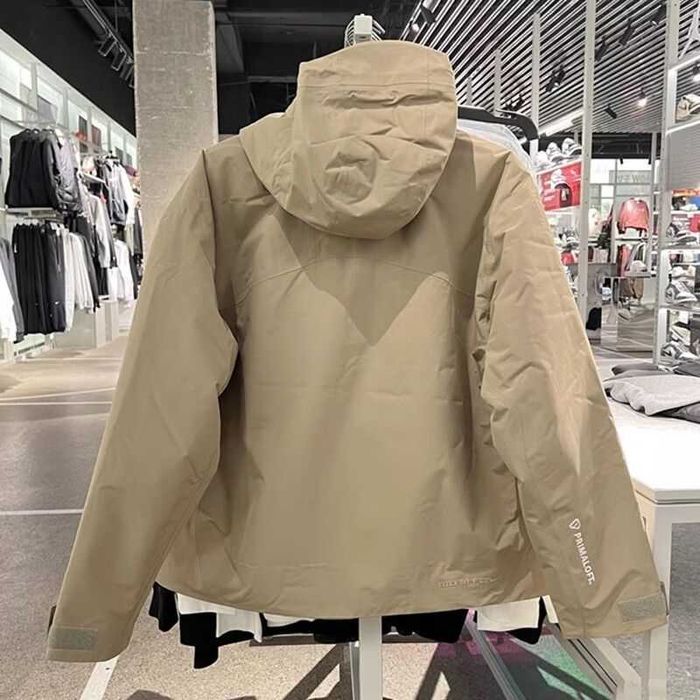 Куртка ACG PrimaLoft "Skull Peak" Storm-FIT