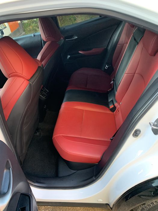 Lexus UX 250 híbrido