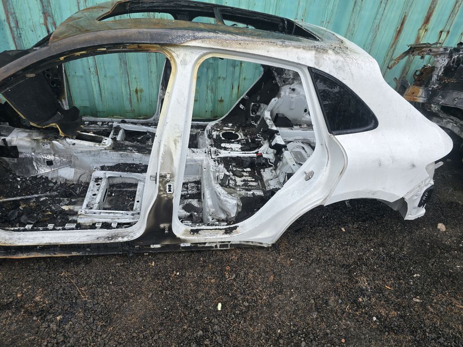 Błotnik cwiartka poszycie tył porsche macan 95b