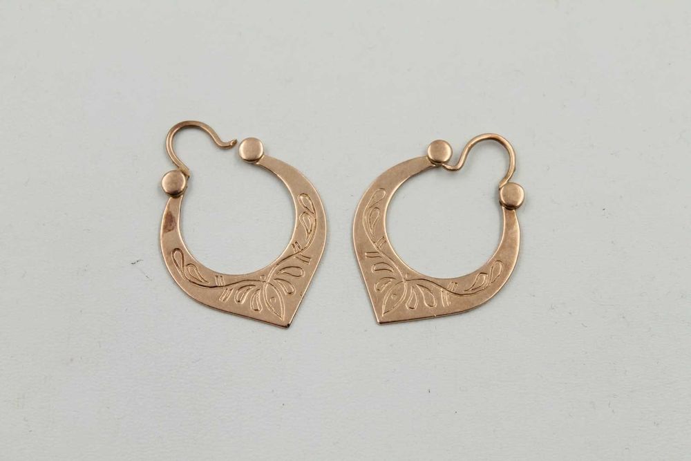 Śliczne złote kolczyiki -585-