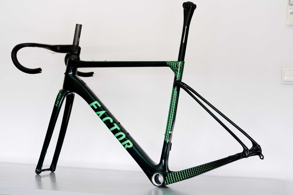 Rama FACTOR (Zestaw Premium) LS Disk k. British Green, r. 54