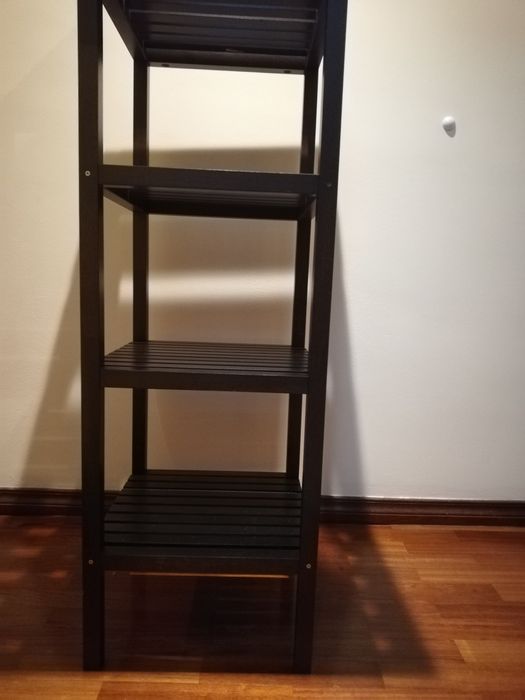 Estante castanha64729673978243120