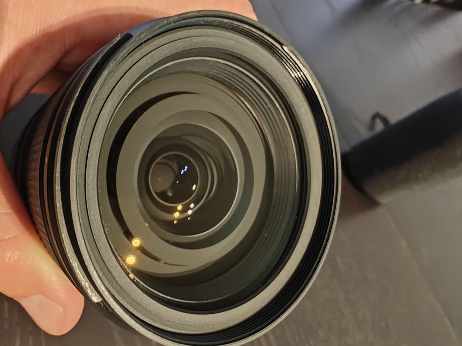 Vendo Tamron 17-70mm f/2.8 (Sony E)