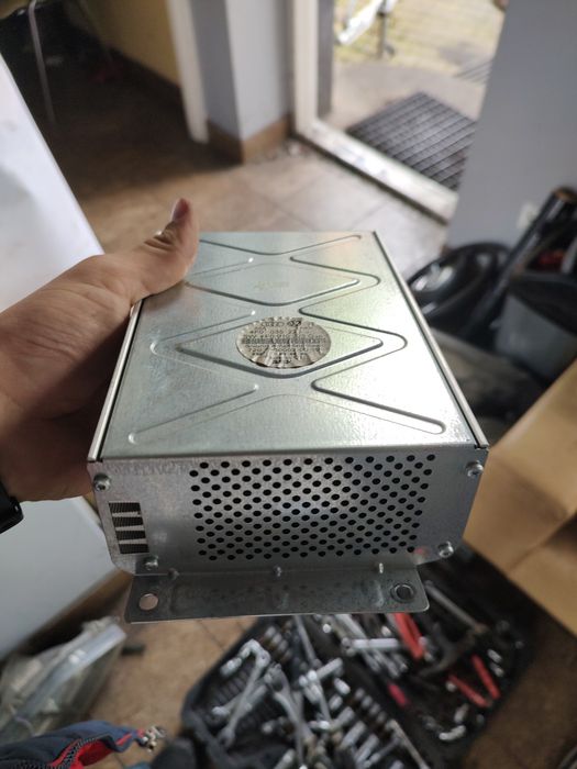 Audi A6 C6 4F radio tuner wzmacniacz radia