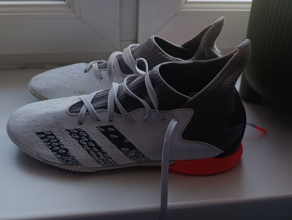 Adidas predator rozmiar 38.5