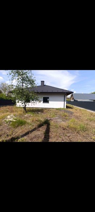 Продам  новий будинок в селі Обенижі