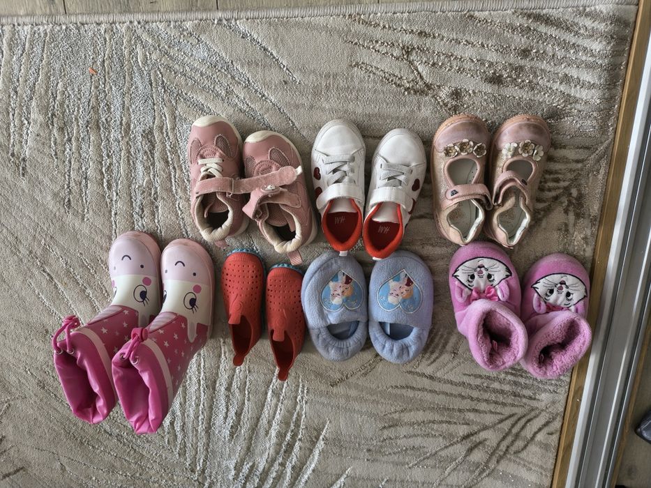 Buty dla dziewczynki 23 24