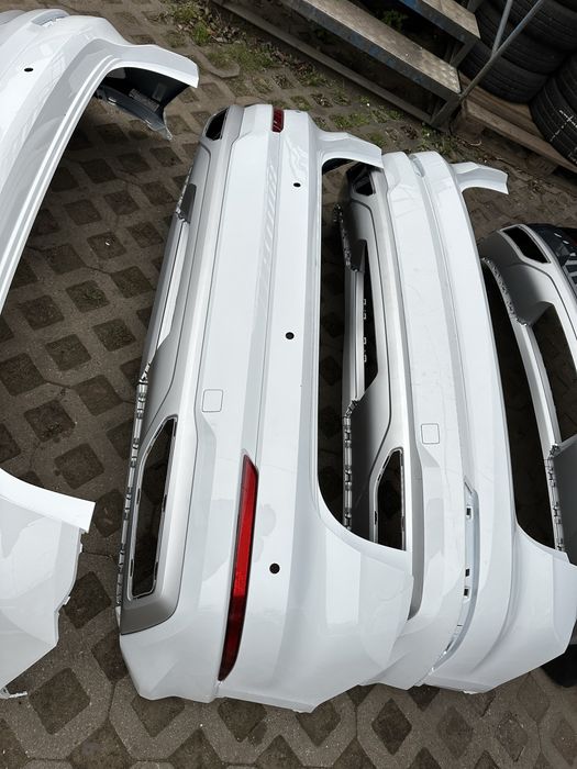 Бампер задний Audi Q3 83A F3 звичайний, не s-line