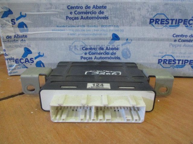 Botão / interruptor controlo tração MITSUBISHI Pajero Mini (H5_A)