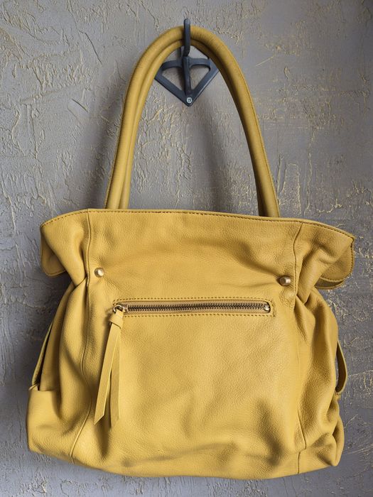Сумка Valentino натуральная кожа