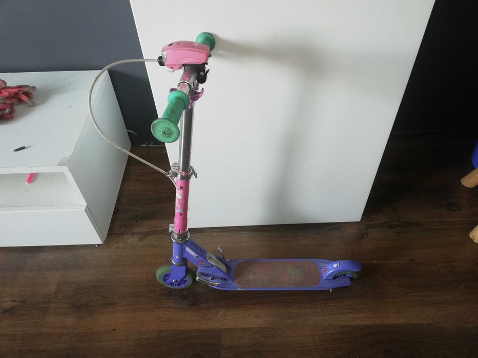 Hulajnoga z Decathlonu