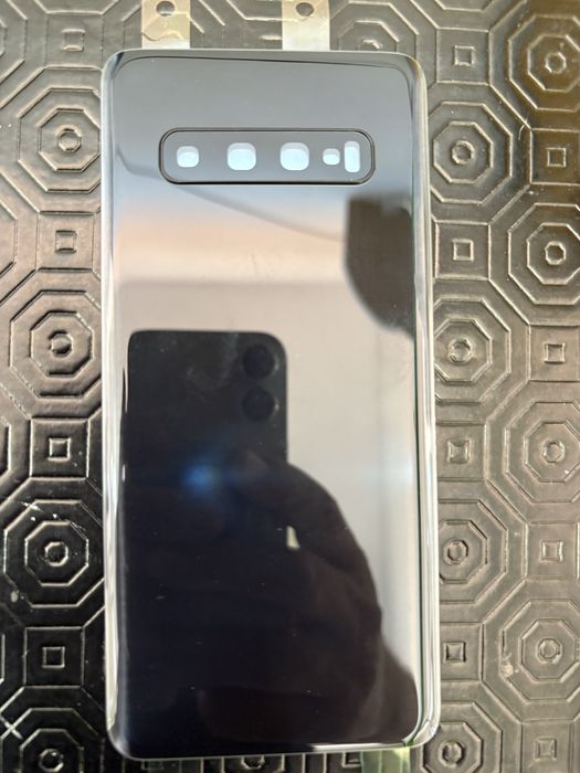 Ecra (TFT) e Tampa Samsung S10