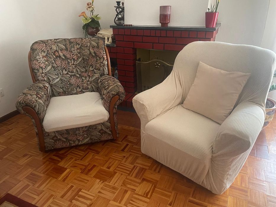 Sofá e 2 poltronas