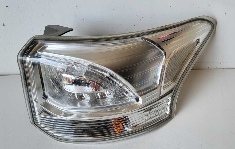 Фари   Mitsubishi Outlander III РЕСТ - ДОРЕСТ