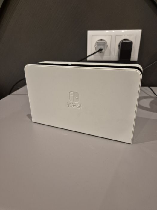 Nintendo Switch OLED + Acessórios