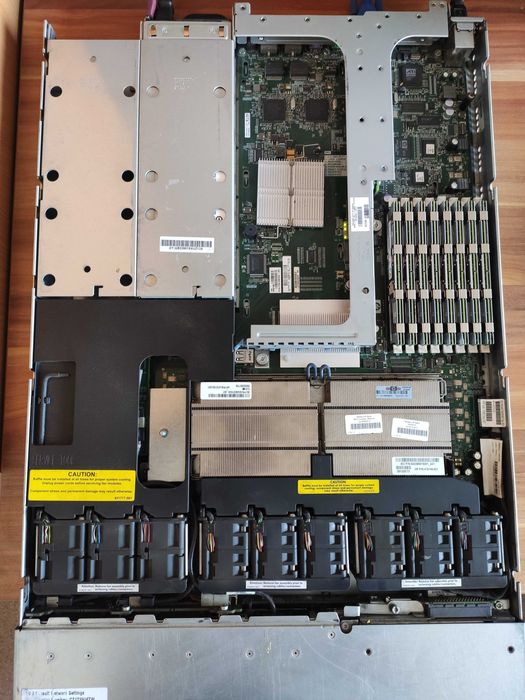 Сервер HP DL360 G5