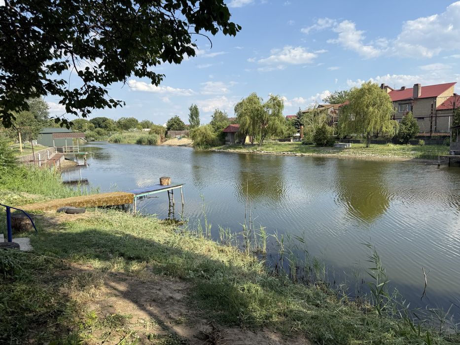 Продам  участок у реки в Подгородном !! ( С. )
