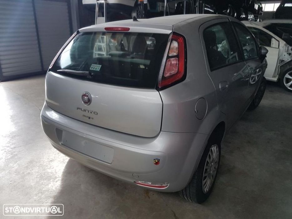 Fiat Punto Evo para peças