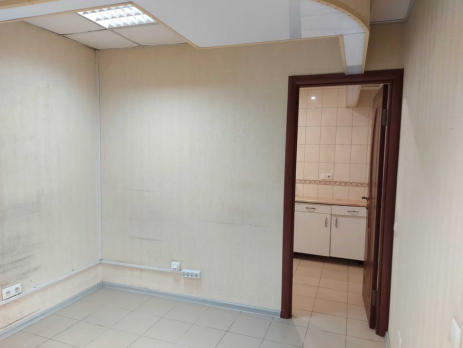 Сдам в самом центре Чугуева помещение пл. 30 кв.м