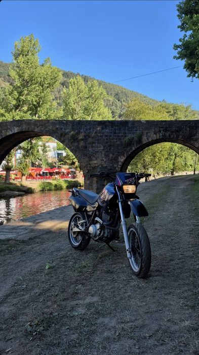Vendo Yamaha XT 600E