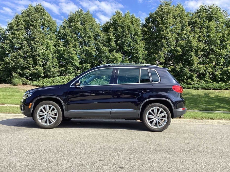 Volkswagen Tiguan      2016