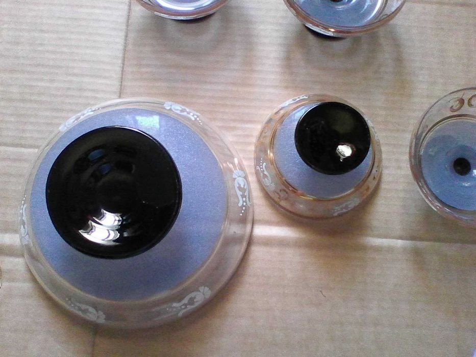 conjunto taça grande e 4 pequenas antigo