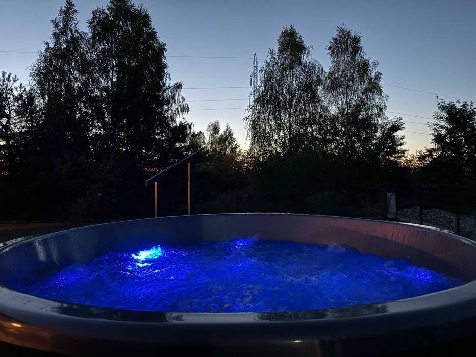 Mobilna Balia, Jacuzzi i Sauna z dostawą – impreza, relaks, prezent