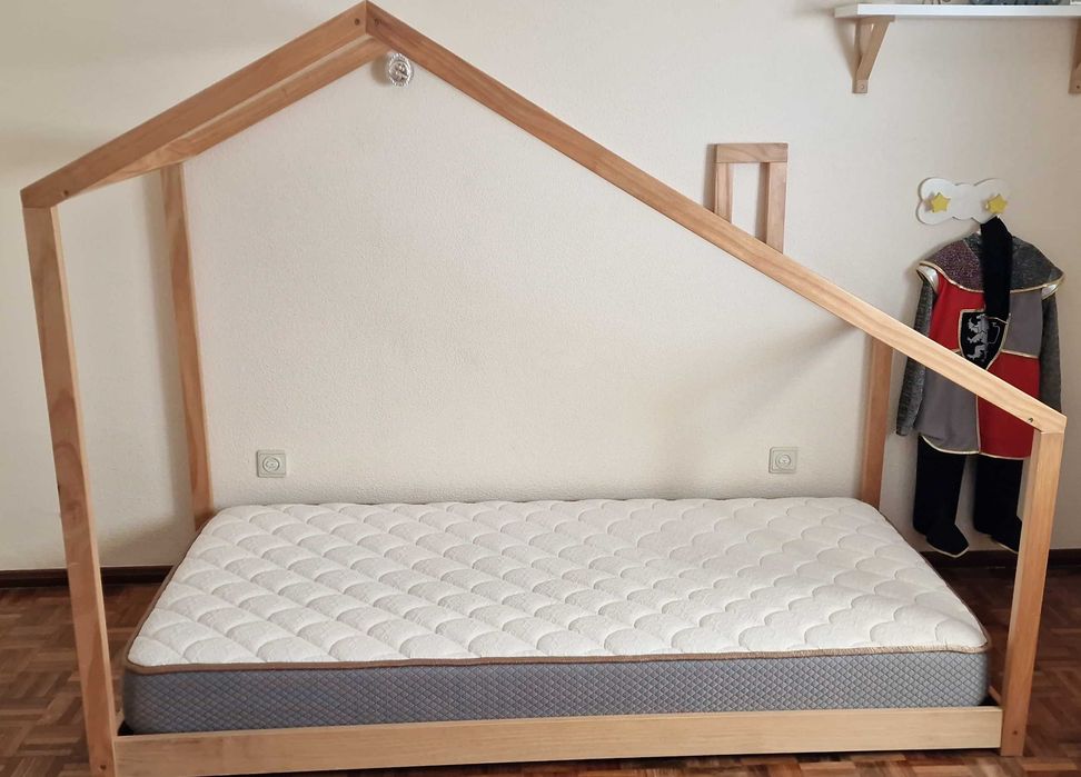 Cama Criança Casinha 90x190 + Colchão BedStory
