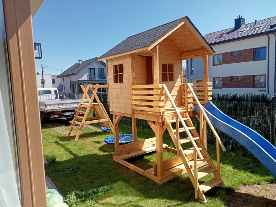 Plac zabaw drewniany domek dla dzieci „przygotowany do pomalowania”